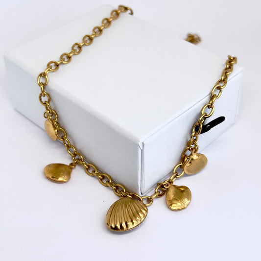 Shell Necklace